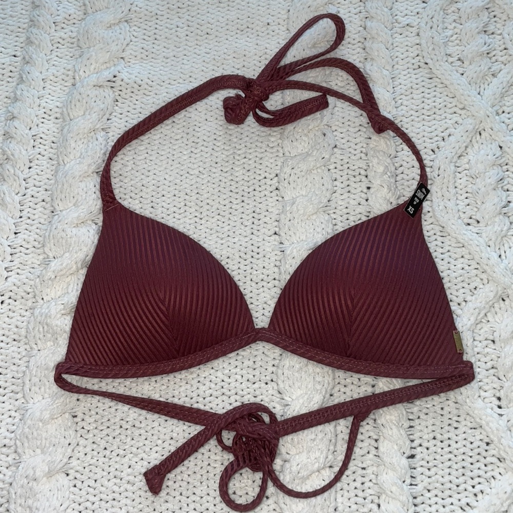 Sold ❣️ VS PINK Triangle Push Up Bikini Top